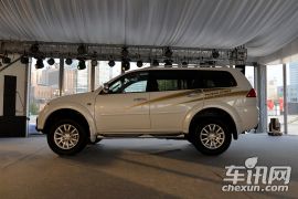 广汽三菱-帕杰罗·劲畅-3.0L 自动四驱旗舰版