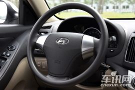 北京现代-悦动-1.6L 手动家悦版