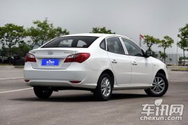 北京现代-悦动-1.6L 手动家悦版