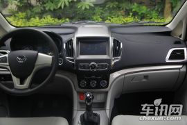 北汽银翔-幻速H3F-1.5L 尊贵型 7座