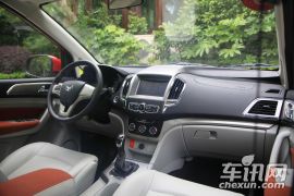 北汽银翔-幻速H3F-1.5L 尊贵型 7座