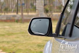 江西五十铃-五十铃mu-X-3.0T 四驱手动探索型 5座