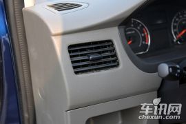 上汽通用五菱-五菱荣光V