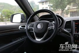 Jeep-大切诺基-3.6L 豪华导航版