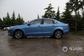 奇瑞汽车-艾瑞泽7-1.6L e致尊版
