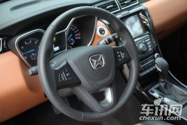 江铃汽车-驭胜S330-1.5T 自动两驱尊贵版