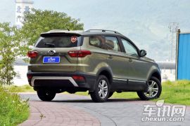 北汽银翔-幻速S3L-1.5L 手动尊贵型