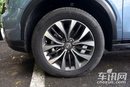 广汽乘用车-传祺GS8-2016款 320T 顶配版