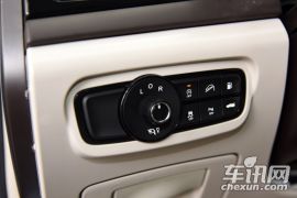 广汽乘用车-传祺GS8-2016款 320T 顶配版