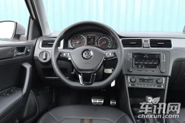 上汽大众-桑塔纳-Cross 1.6L 自动舒适型  ￥12.99