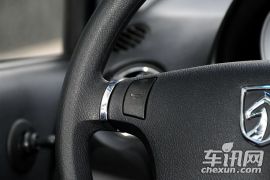 宝骏-乐驰-改款 1.2L 手动运动版活力型  ￥4.68