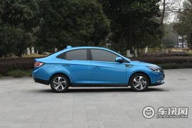 东风裕隆-锐3-1.6L CVT旗舰型