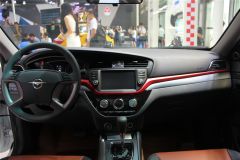 海马郑州-海马M6