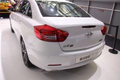 海马郑州-海马M6