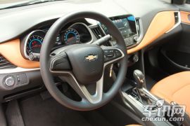 通用雪佛兰-科沃兹-1.5L 自动欣悦版