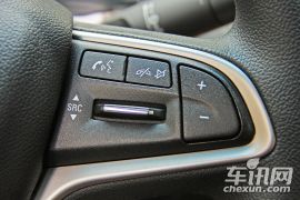 通用雪佛兰-科沃兹-1.5L 自动欣悦版