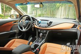 通用雪佛兰-科沃兹-1.5L 自动欣悦版