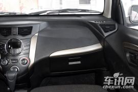 天津一汽-夏利N7-1.3L 自动豪华型