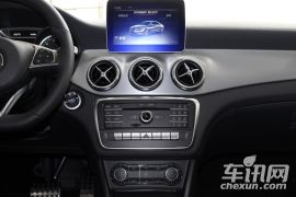 奔驰-奔驰CLA级-改款 CLA 260 4MATIC