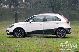 上汽集团-MG 3SW-1.5L 自动精英型