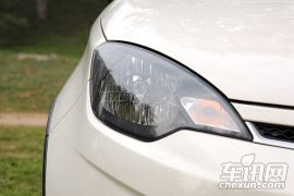 上汽集团-MG 3SW-1.5L 自动精英型