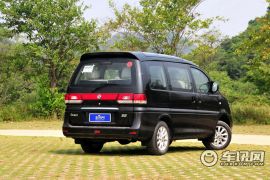 东风风行汽车-菱智-M5 2.0L 豪华型