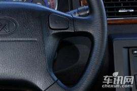 江铃集团轻汽-骐铃T3-2.4T创富版长厢4D25U