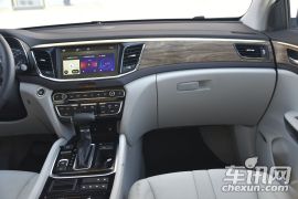 广汽乘用车-传祺GS8-320T 四驱至尊版  ￥25.98