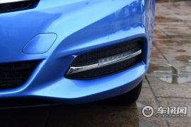 吉利汽车-帝豪-三厢百万款 1.3T CVT尊贵型