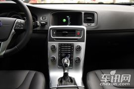 沃尔沃-沃尔沃V60-2.0T T5 智逸版