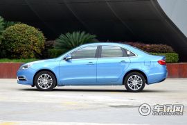 奇瑞汽车-艾瑞泽7e-1.6L e致尚版