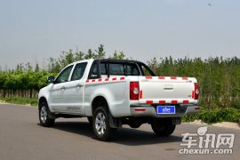 江淮汽车-帅铃T6-2.8T柴油创客版长轴HFC4DA1-2C