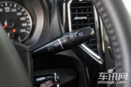 陆风汽车-陆风X8-2.0T 汽油4X4超豪华型