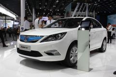 长安汽车-长安新逸动EV