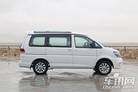 东风风行汽车-菱智-M5 1.6L 豪华型