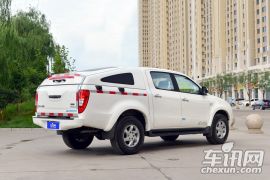 江铃汽车-域虎-2.4T四驱豪华版JX4D24