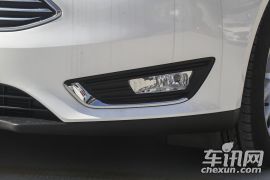 长安福特-福克斯-三厢 1.6L 自动风尚型智行版