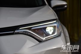 一汽丰田-RAV4荣放-荣放 2.5L 自动四驱尊贵版