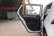 一汽-大众-高尔夫-230TSI 自动豪华型