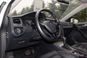 一汽-大众-高尔夫-230TSI 自动豪华型