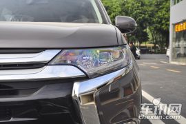 广汽三菱-欧蓝德-2.4L 四驱精英版 5座