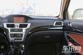 福迪汽车-揽福-2.4L 汽油四驱精英型 5座