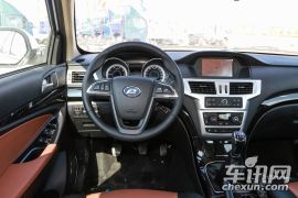 福迪汽车-揽福-2.4L 汽油四驱精英型 5座