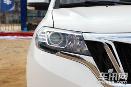 福迪汽车-揽福-2.4L 汽油四驱精英型 5座