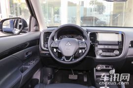 广汽三菱-欧蓝德-2.4L 四驱尊贵版 7座