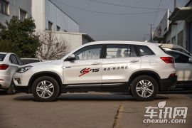 长安汽车-长安CS75-1.5T 手动卓越型