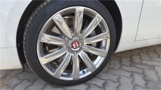 2017款宾利飞驰V8S五座 欧规版特卖专场