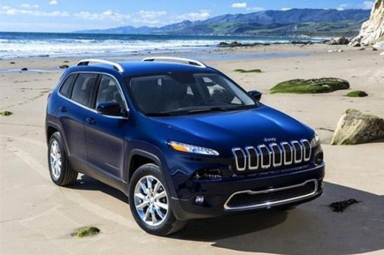全新jeep自由光 感恩10万车主的信赖2.4l提裸车多少钱