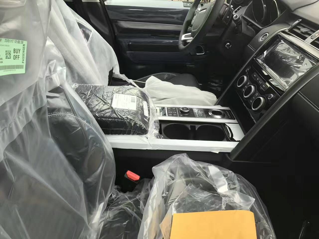 2017款路虎发现5美规汽油版顶级硬派越野车