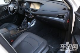 宝沃汽车-宝沃BX7-28T 两驱旗舰版5座